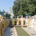 В день пам’яті хрестителя Київської Русі священослужителі благочиння молились під час Літургії у Києво-Печерській Лаврі